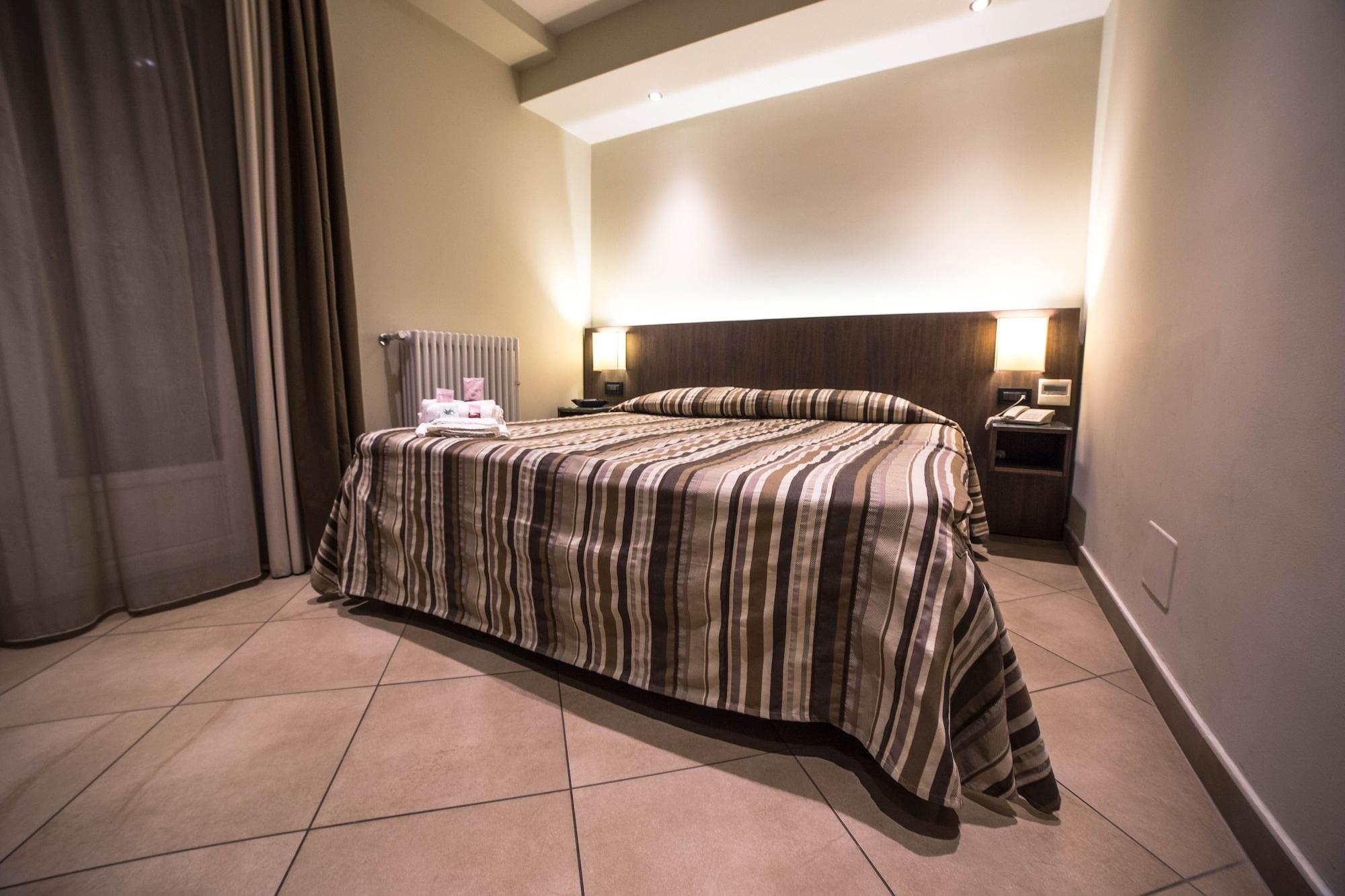 Bb 10 Serpotta - Palazzo Riolo & Restaurant Palermo Eksteriør billede